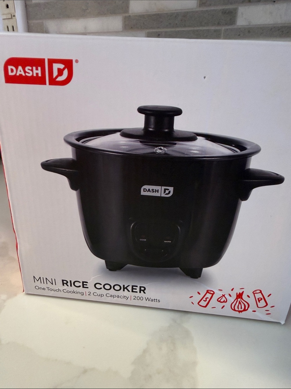 Dash mini rice cooker 2 cups black one touch cooking used once